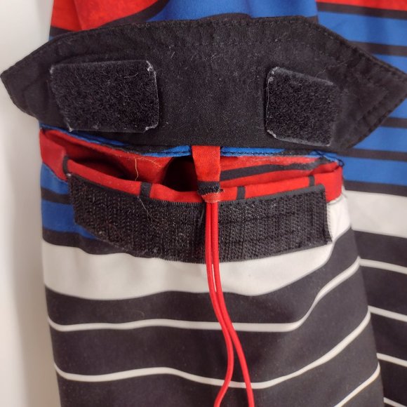 Quiksilver Cargo Side Pocket Red Black Blue & White Striped Surf Board Shorts - Picture 3 of 8